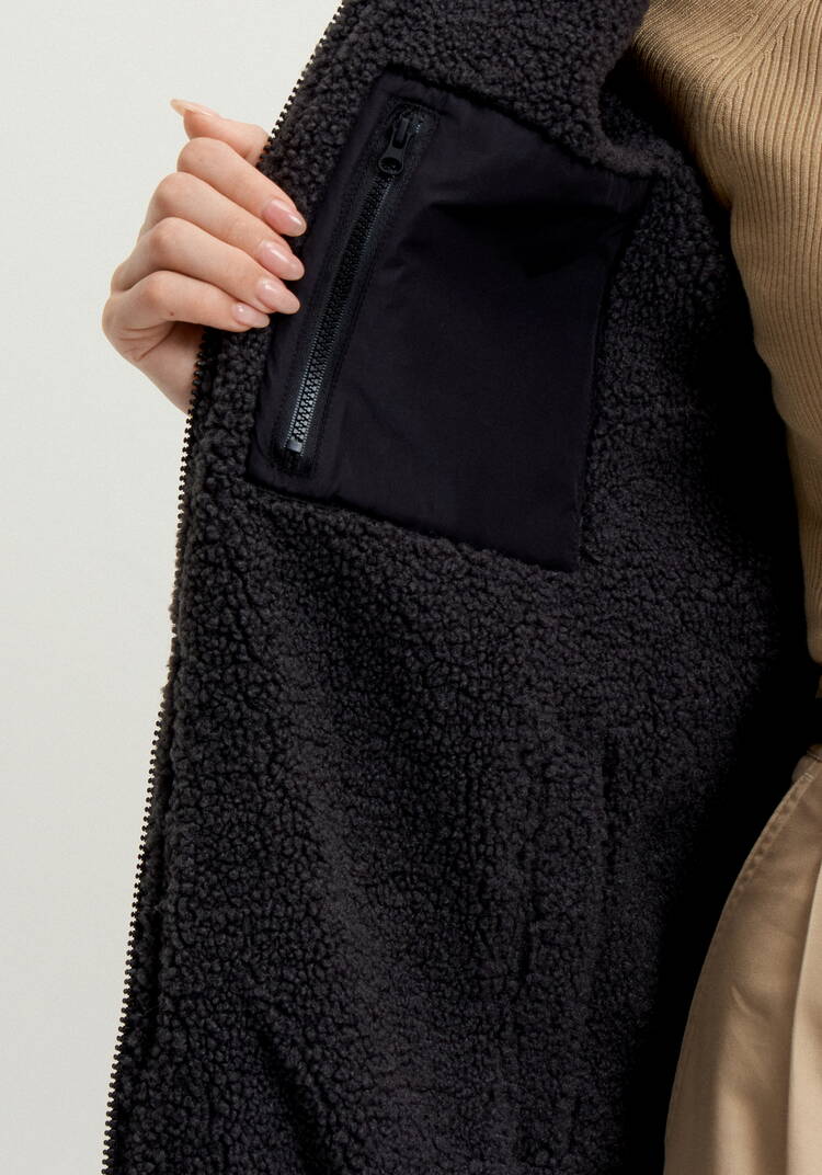 Двусторонняя куртка с высоким воротом шир.  750, рис. 30