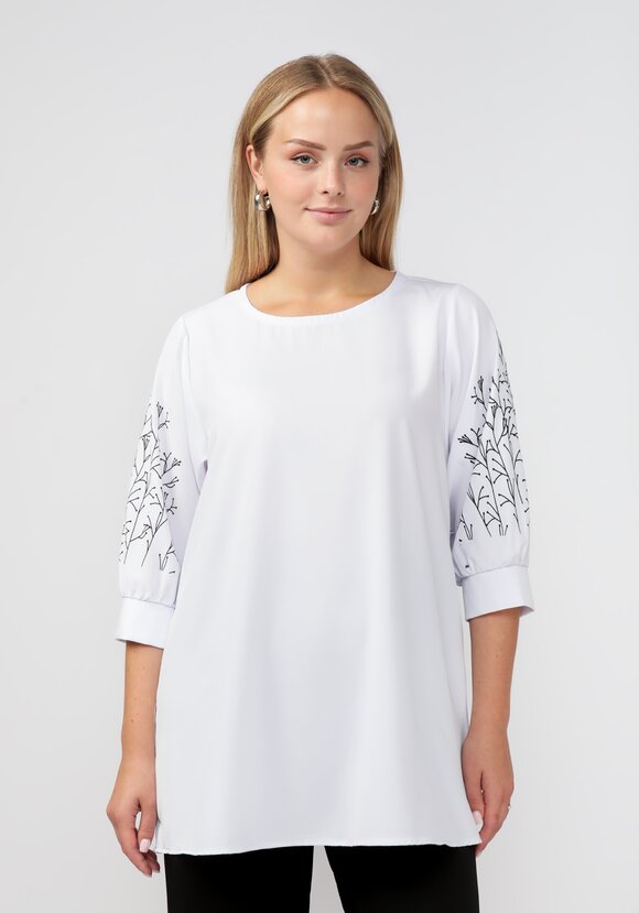 Блуза с оригинальным принтом на рукавах шир.  580, рис. 9